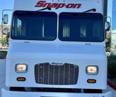 2016 Freightliner MT-45 16-foot tool truck - 4